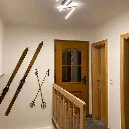 펜션 Gschloessl, 라우리스