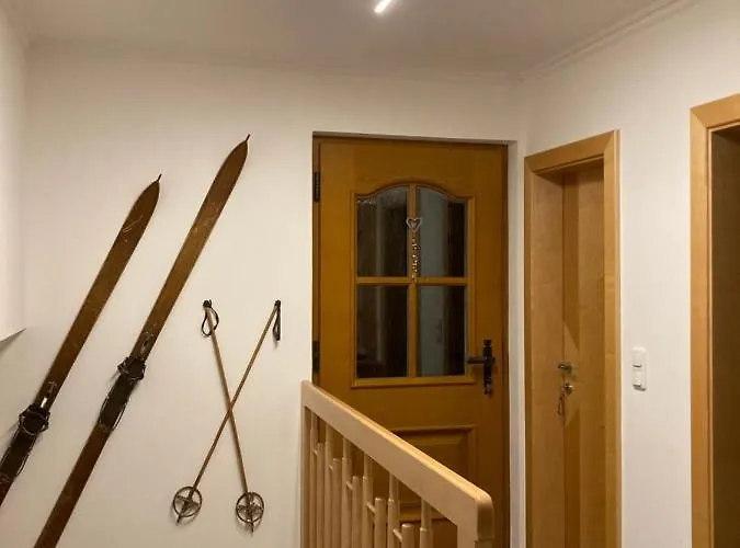 度假居 Gschloessl, 劳里斯